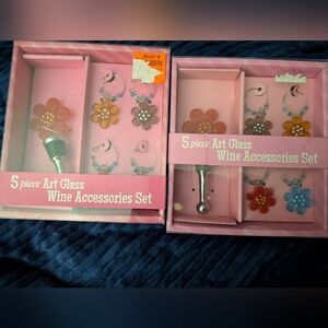 2 Sets Art Glass Wine Accessories Set - Floral Design